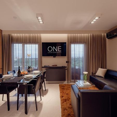 One Luxury Apartments 热舒夫 外观 照片