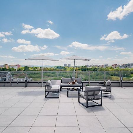 One Luxury Apartments 热舒夫 外观 照片