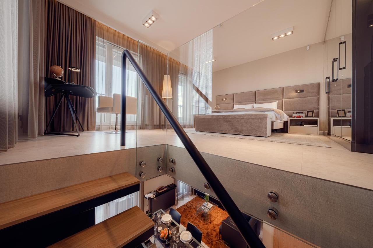 One Luxury Apartments 热舒夫 外观 照片