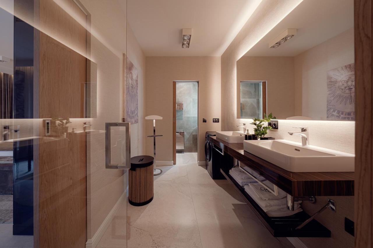 One Luxury Apartments 热舒夫 外观 照片
