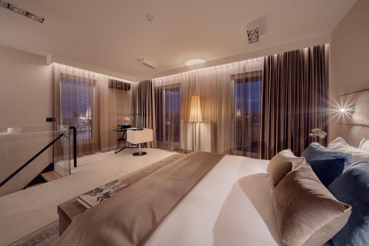 One Luxury Apartments 热舒夫 外观 照片